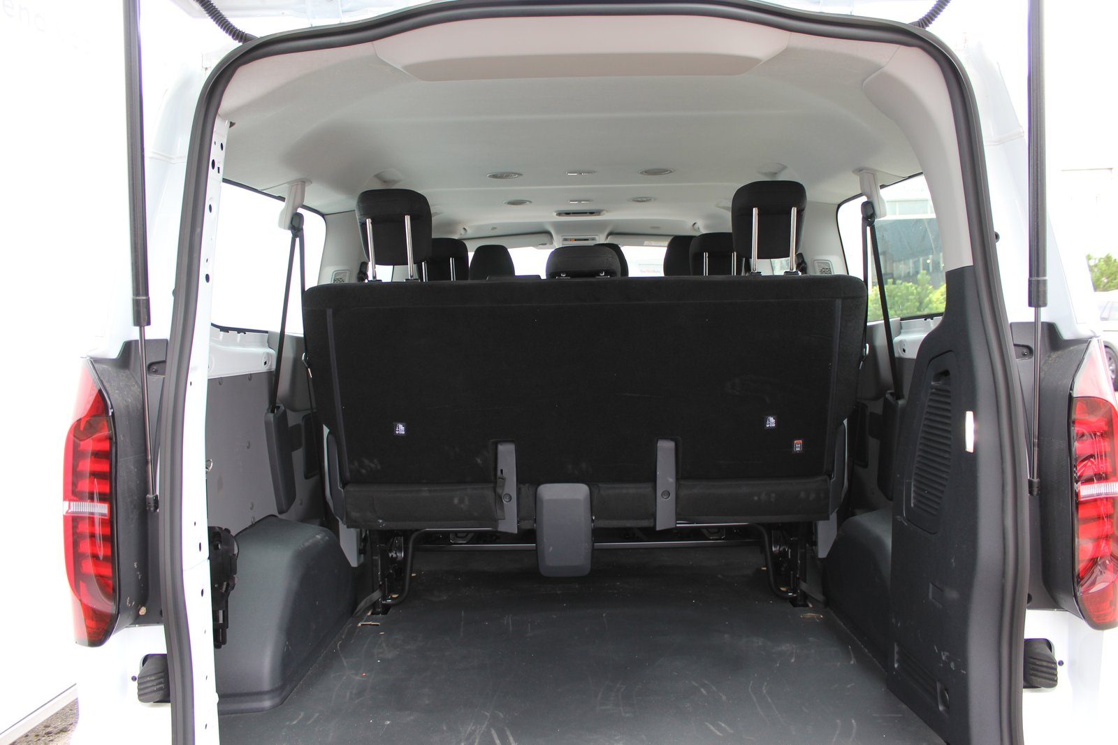 2026 Volkswagen Kombi — fotografija 13