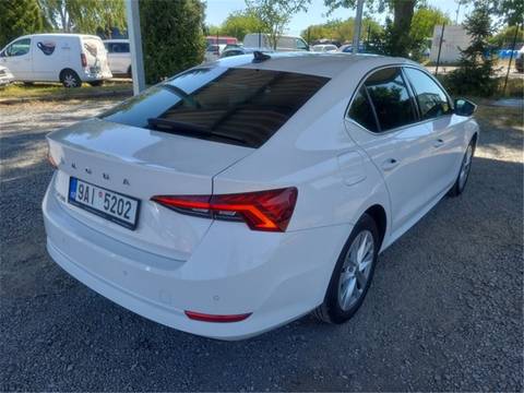 2022 Škoda Octavia — sličica 4