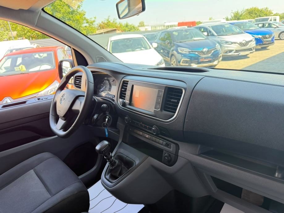 2022 Opel Vivaro — fotografija 22