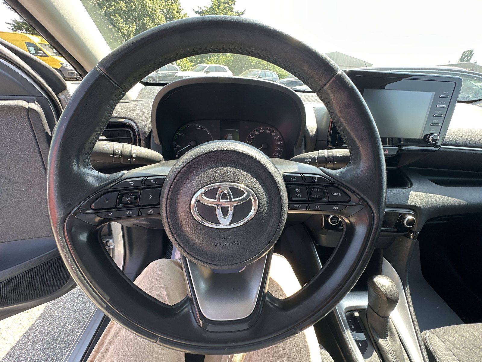 2021 Toyota Yaris — fotografija 19