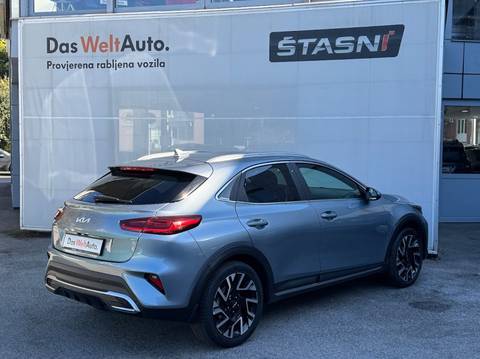 2023 Kia Ceed — sličica 3