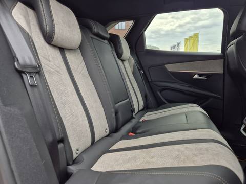 2021 Peugeot 3008 — sličica 13