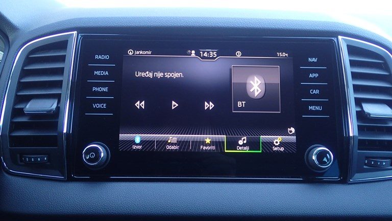 2022 Škoda Karoq — fotografija 11