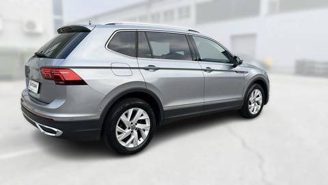 2023 Volkswagen Tiguan Allspace — sličica 7
