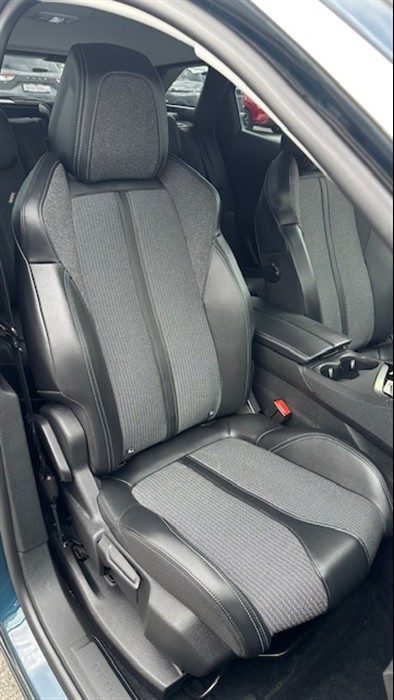 2022 Peugeot 3008 — fotografija 20