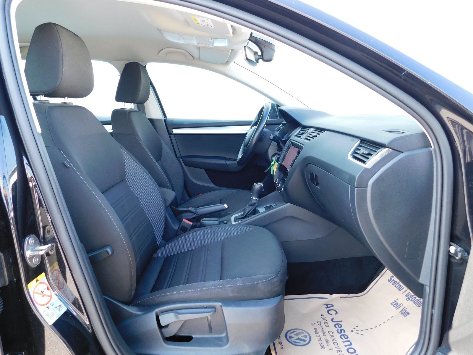 2019 Škoda Octavia Combi — fotografija 11