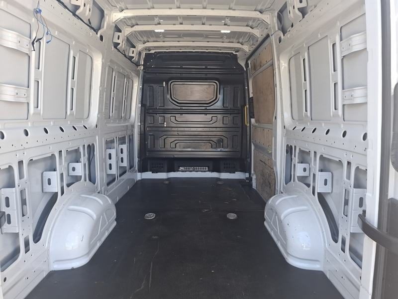 2021 Volkswagen Crafter — fotografija 7