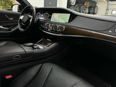 2017 Mercedes-Benz S-klasa — sličica 20