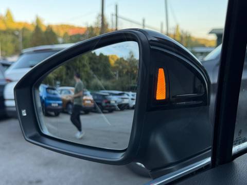 2020 Volkswagen Tiguan — sličica 16