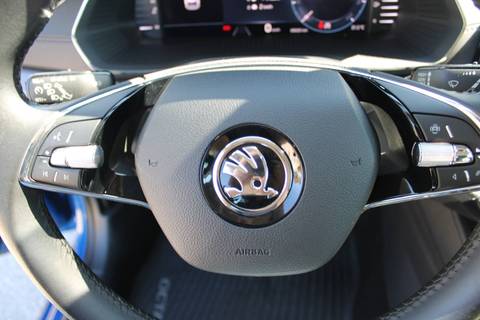 2022 Škoda Octavia Combi — sličica 15
