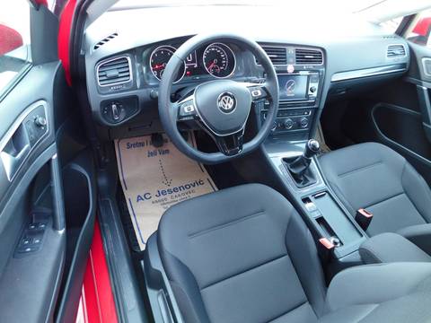 2019 Volkswagen Golf — sličica 8