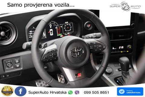 2024 Toyota Yaris — sličica 6