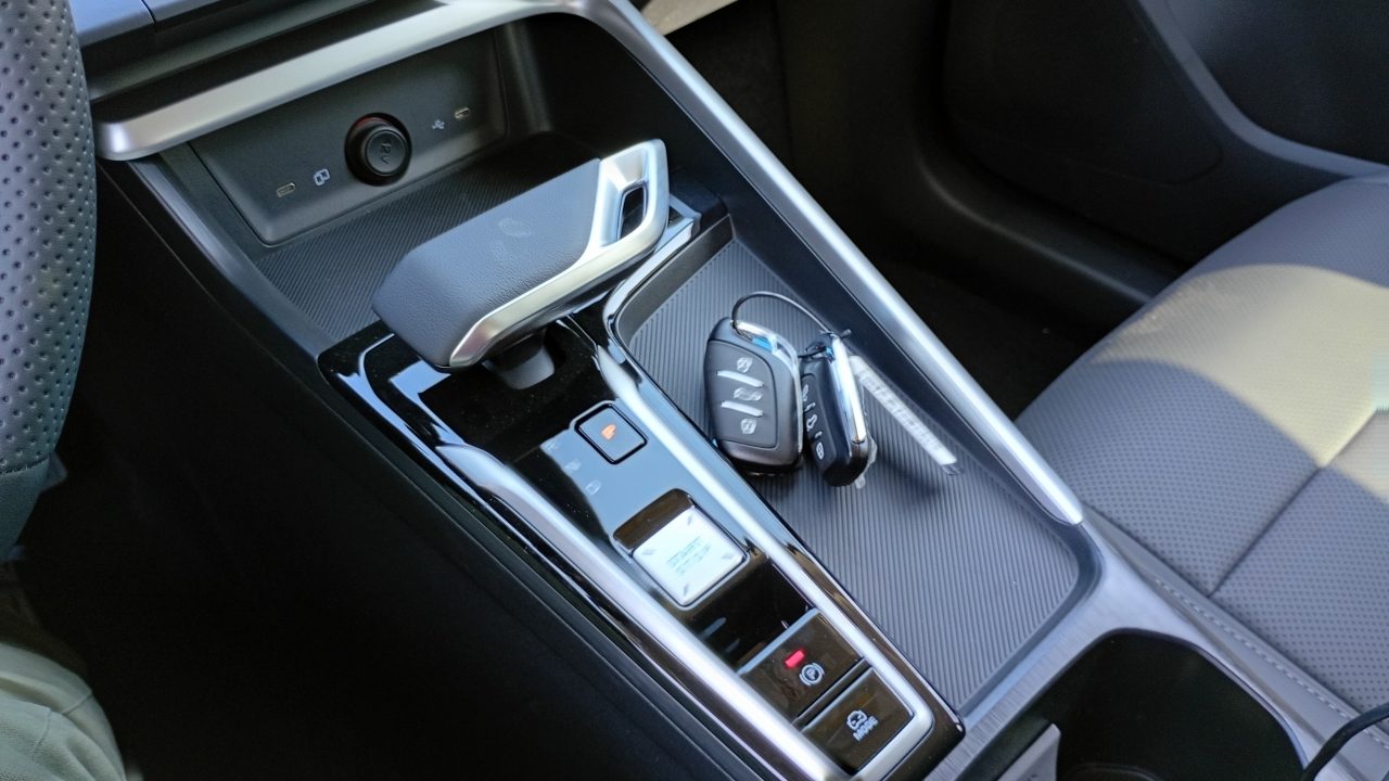 2026 MG ZS — fotografija 18