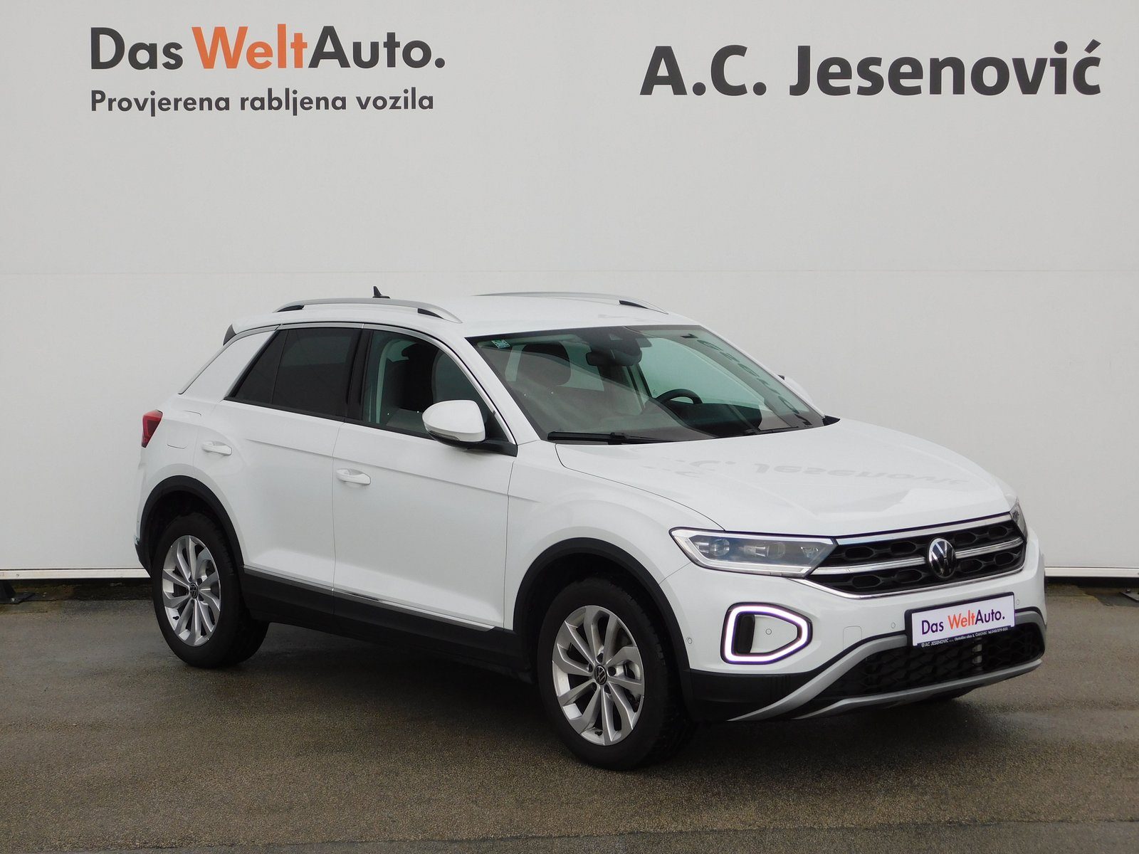 2023 Volkswagen T-Roc — fotografija 3