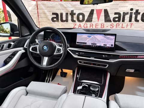 2023 BMW X5 — sličica 17