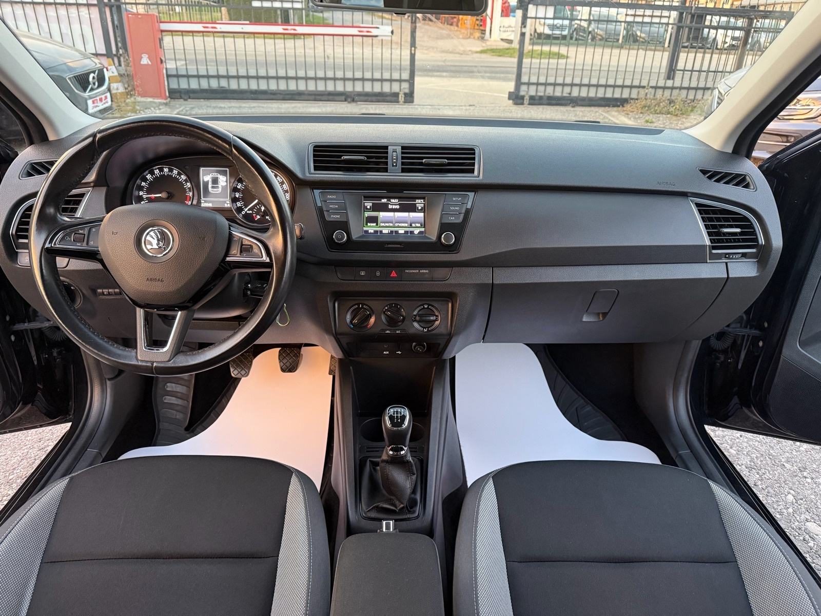 2016 Škoda Fabia — fotografija 10