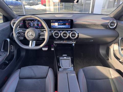 2026 Mercedes-Benz CLA — sličica 12