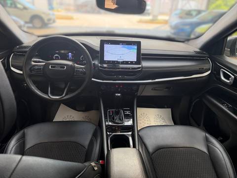 2022 Jeep Compass — sličica 20