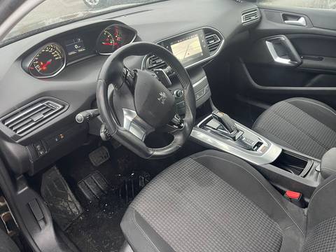 2019 Peugeot 308 — sličica 4