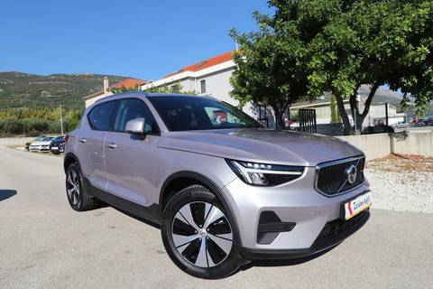 2026 Volvo XC40 — sličica 13