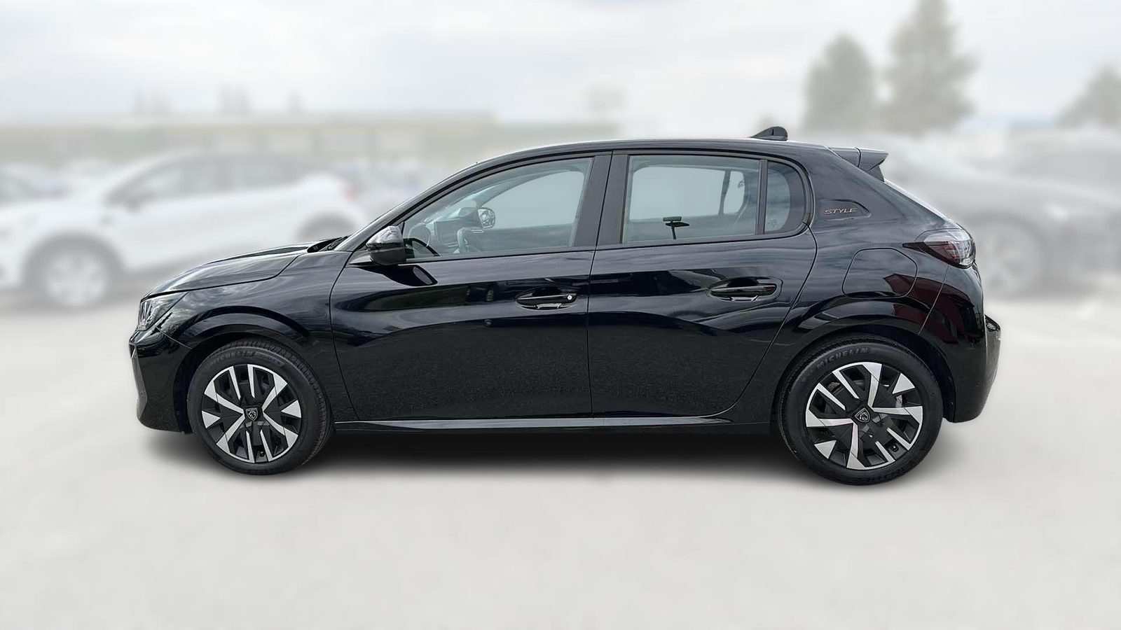 2025 Peugeot 208 — fotografija 4