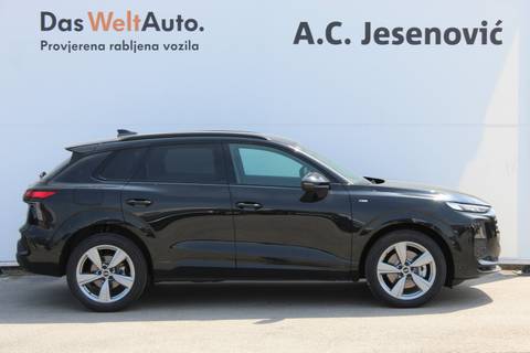 2026 Audi Q3 S line — sličica 4