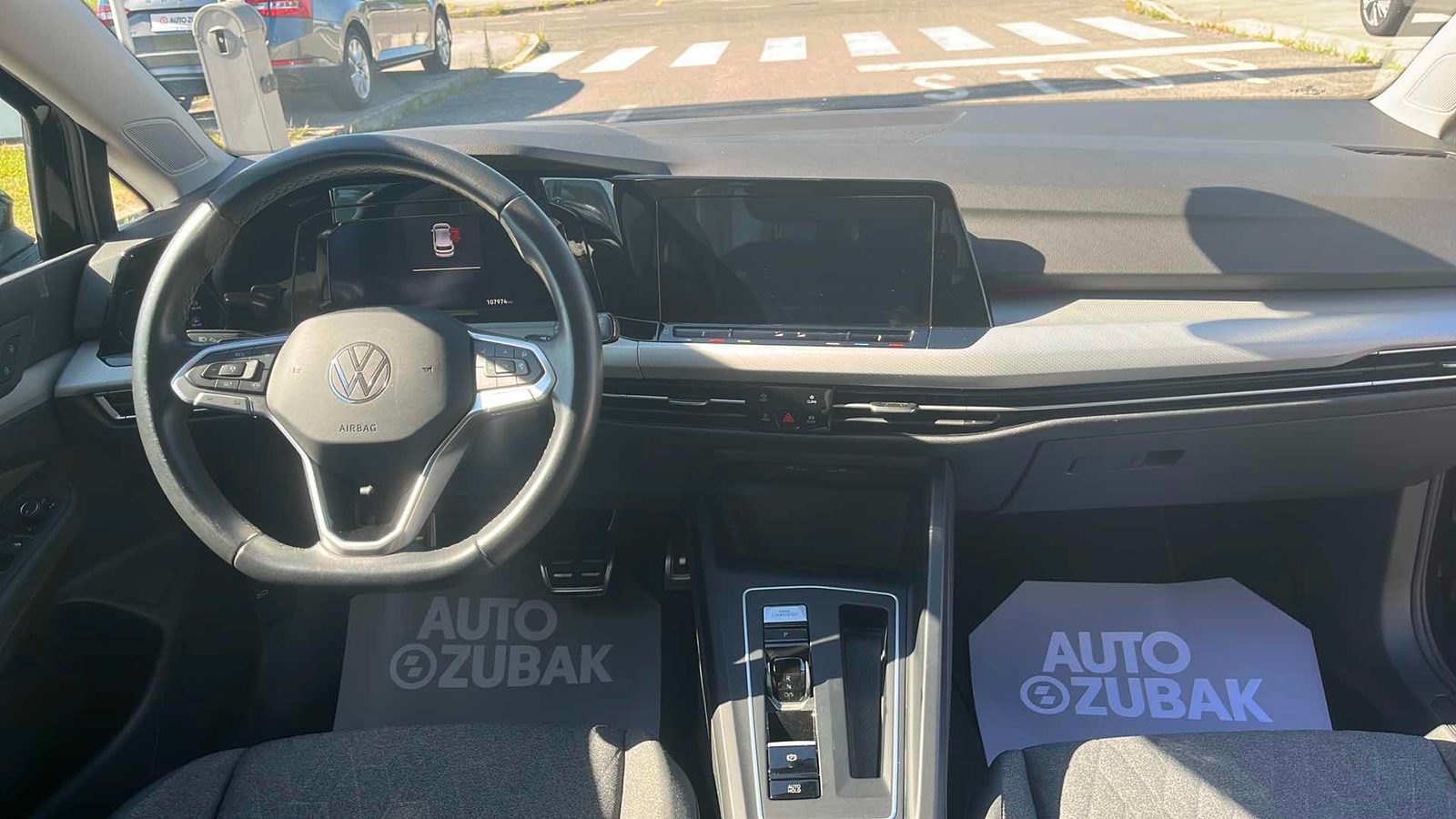 2023 Volkswagen Golf — fotografija 11
