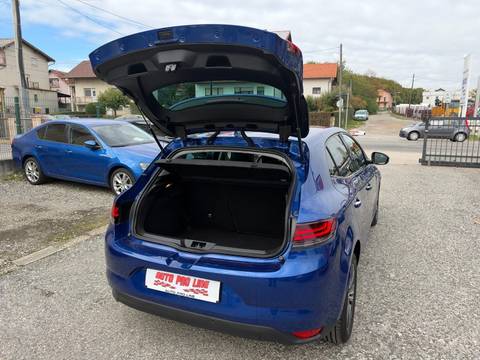 2022 Renault Megane — sličica 23