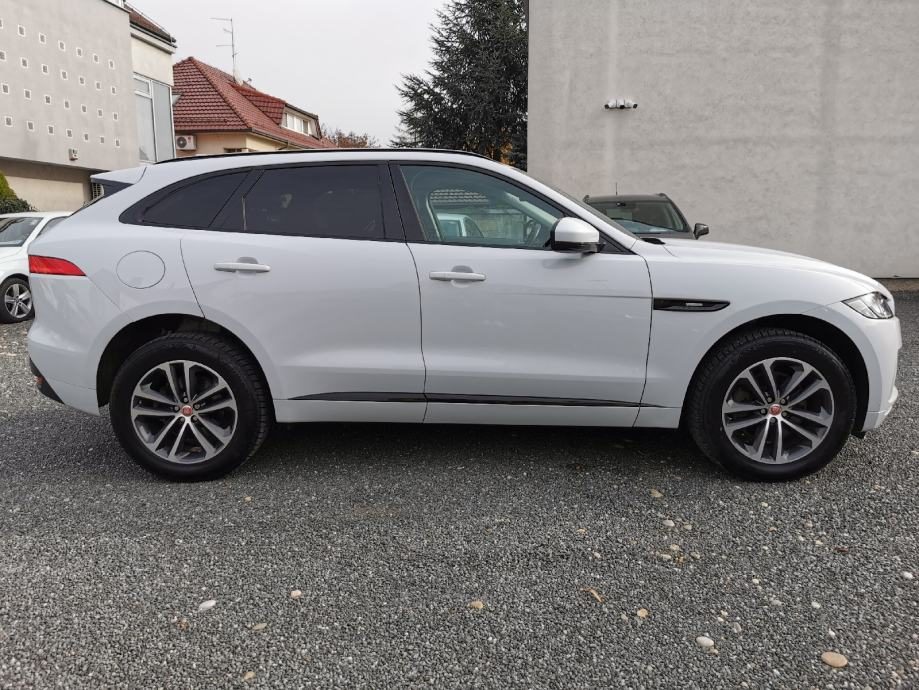2016 Jaguar F-Pace — fotografija 4
