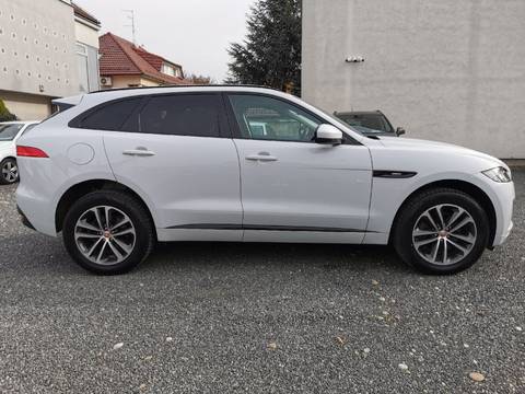 2016 Jaguar F-Pace — sličica 4