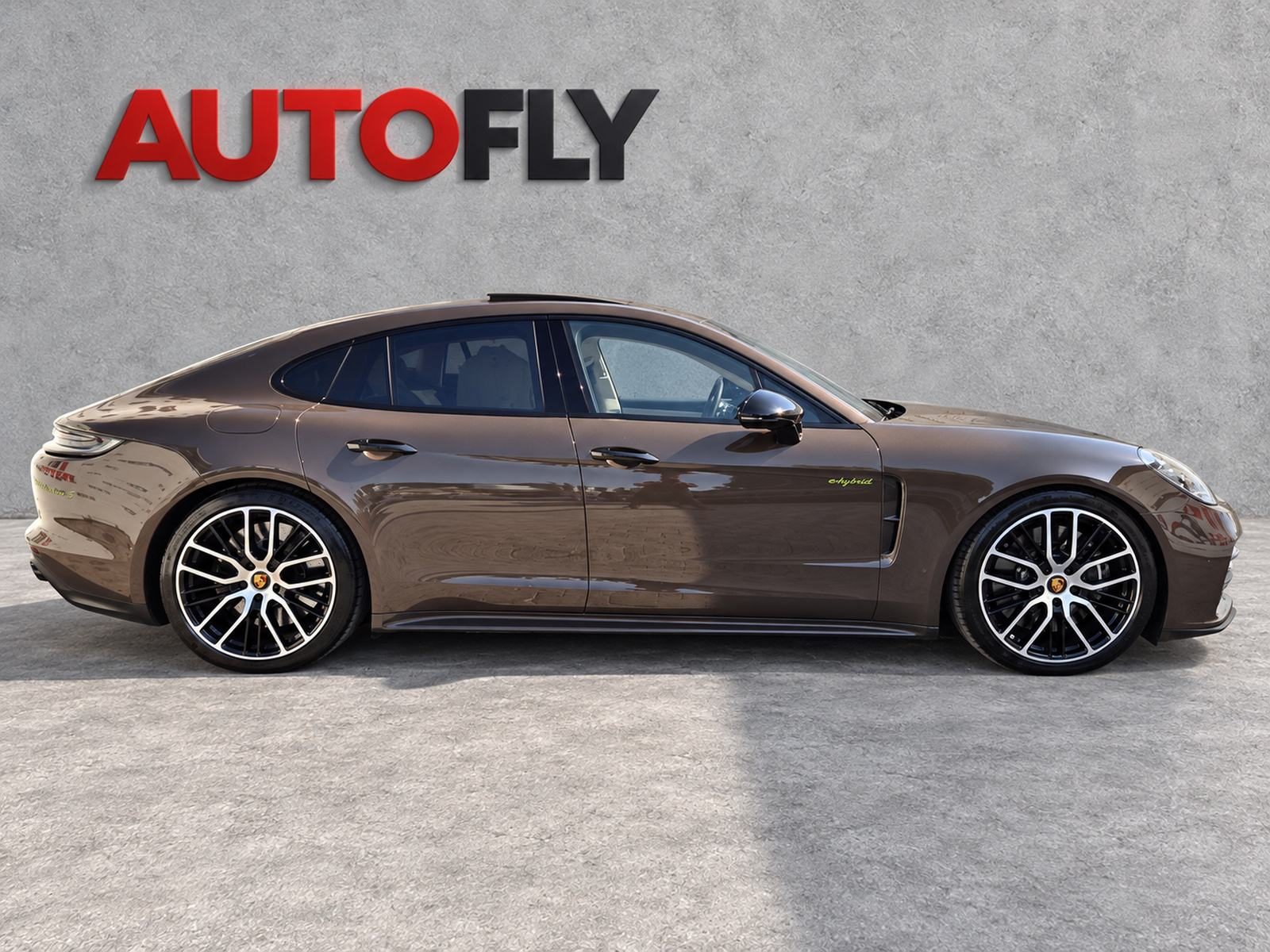 2022 Porsche Panamera — fotografija 5