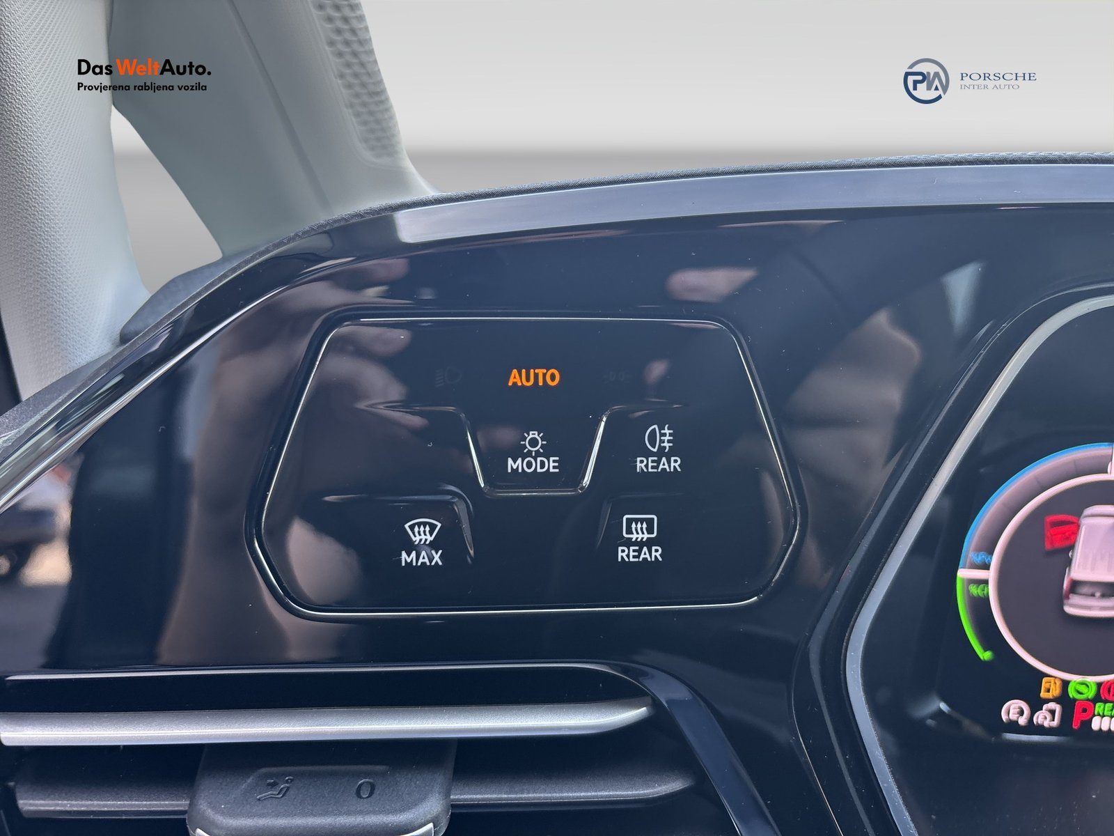 2026 Volkswagen Caddy — fotografija 27