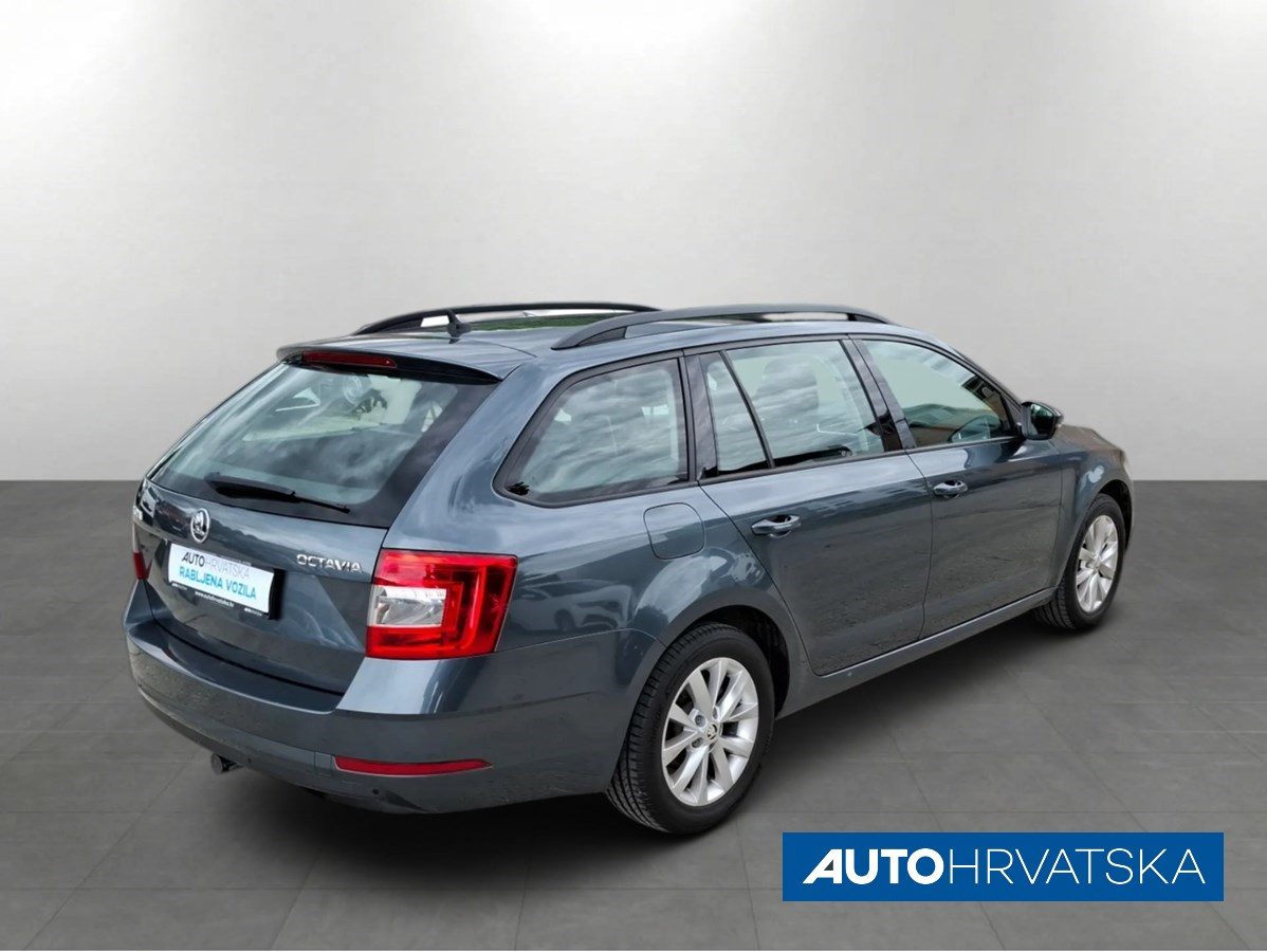 2019 Škoda Octavia Combi — fotografija 7