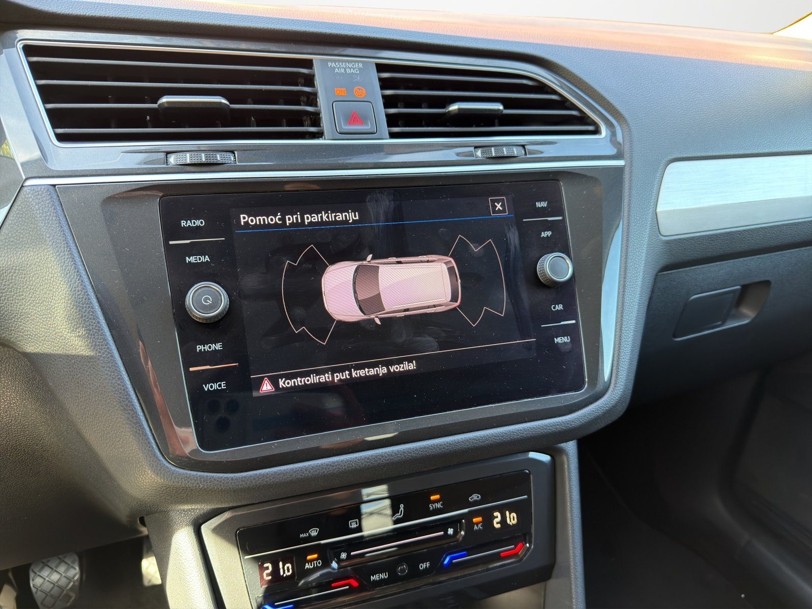 2021 Volkswagen Tiguan — fotografija 12