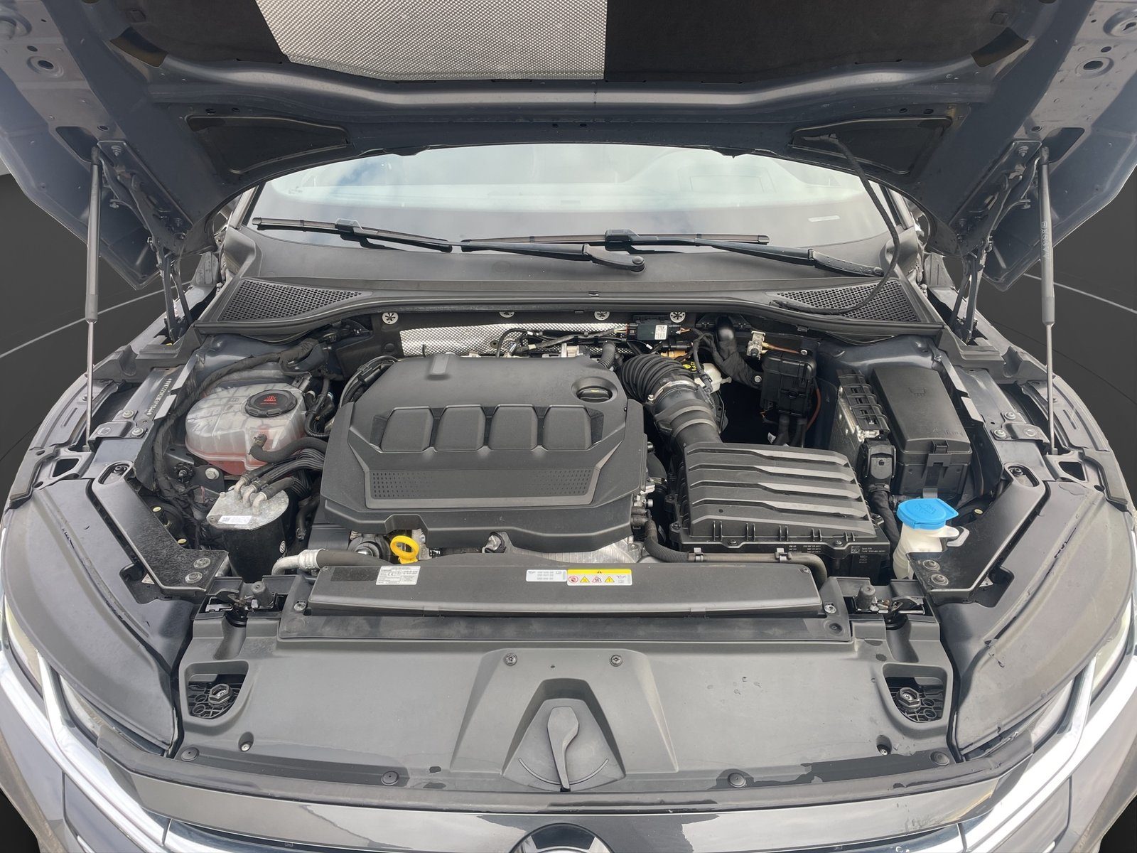 2022 Volkswagen Arteon R-Line — fotografija 20