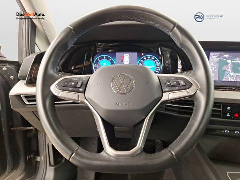 2024 Volkswagen Golf — sličica 12