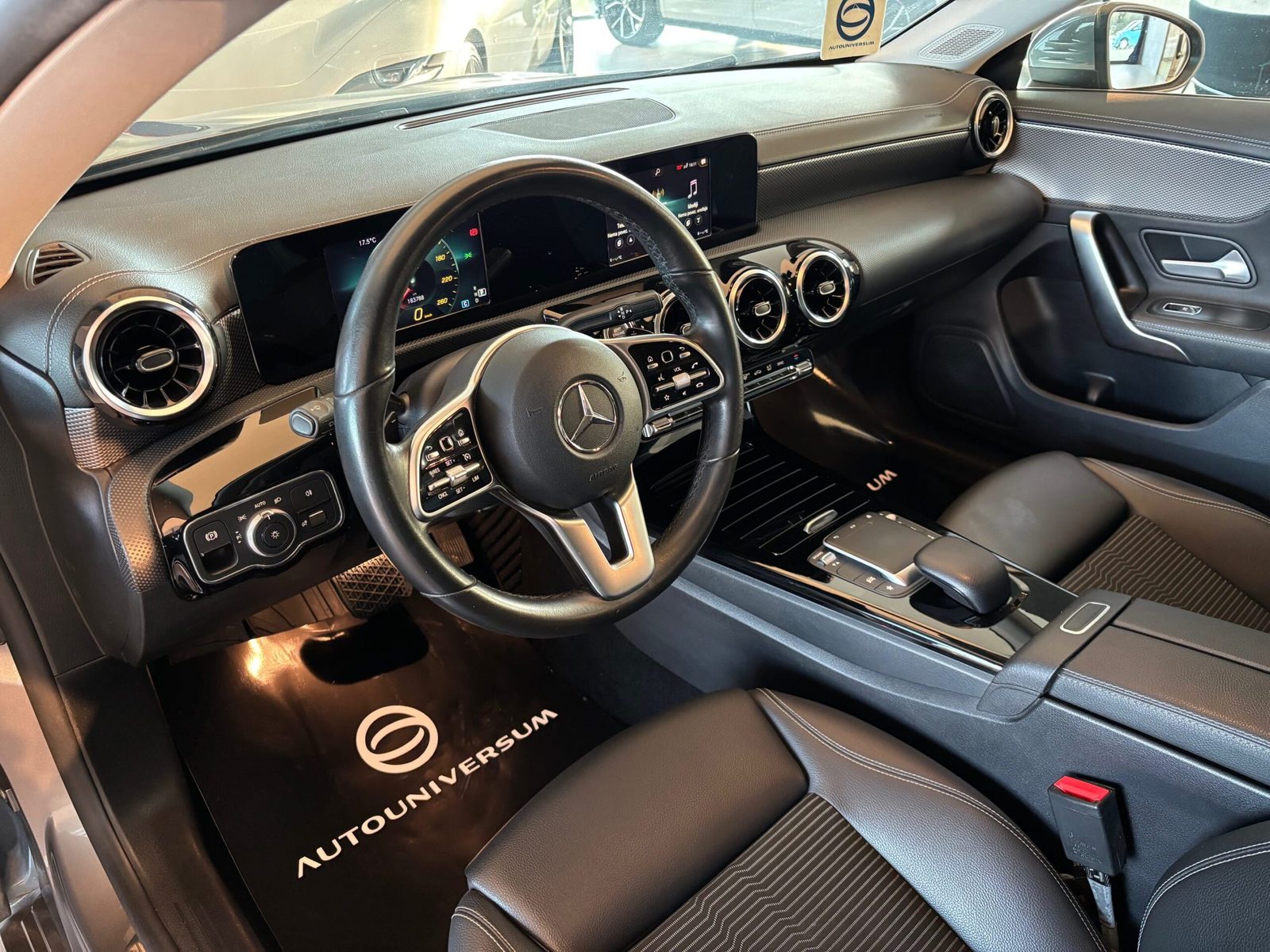 2021 Mercedes-Benz CLA — fotografija 14