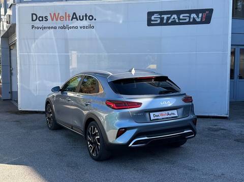 2023 Kia Ceed — sličica 4