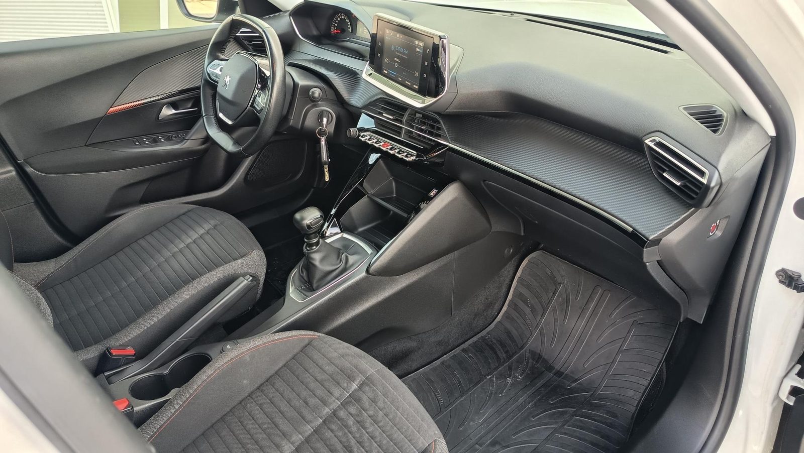 2008 Peugeot 2008 — fotografija 12