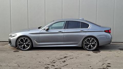 2023 BMW Serija 5 — sličica 2