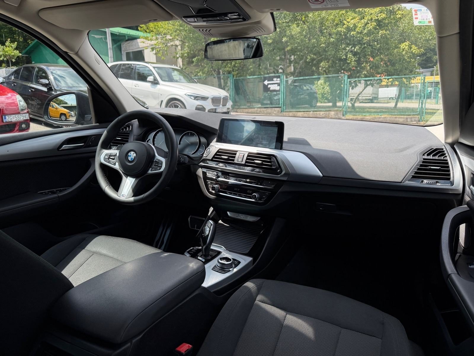 2018 BMW X3 Advantage — fotografija 5