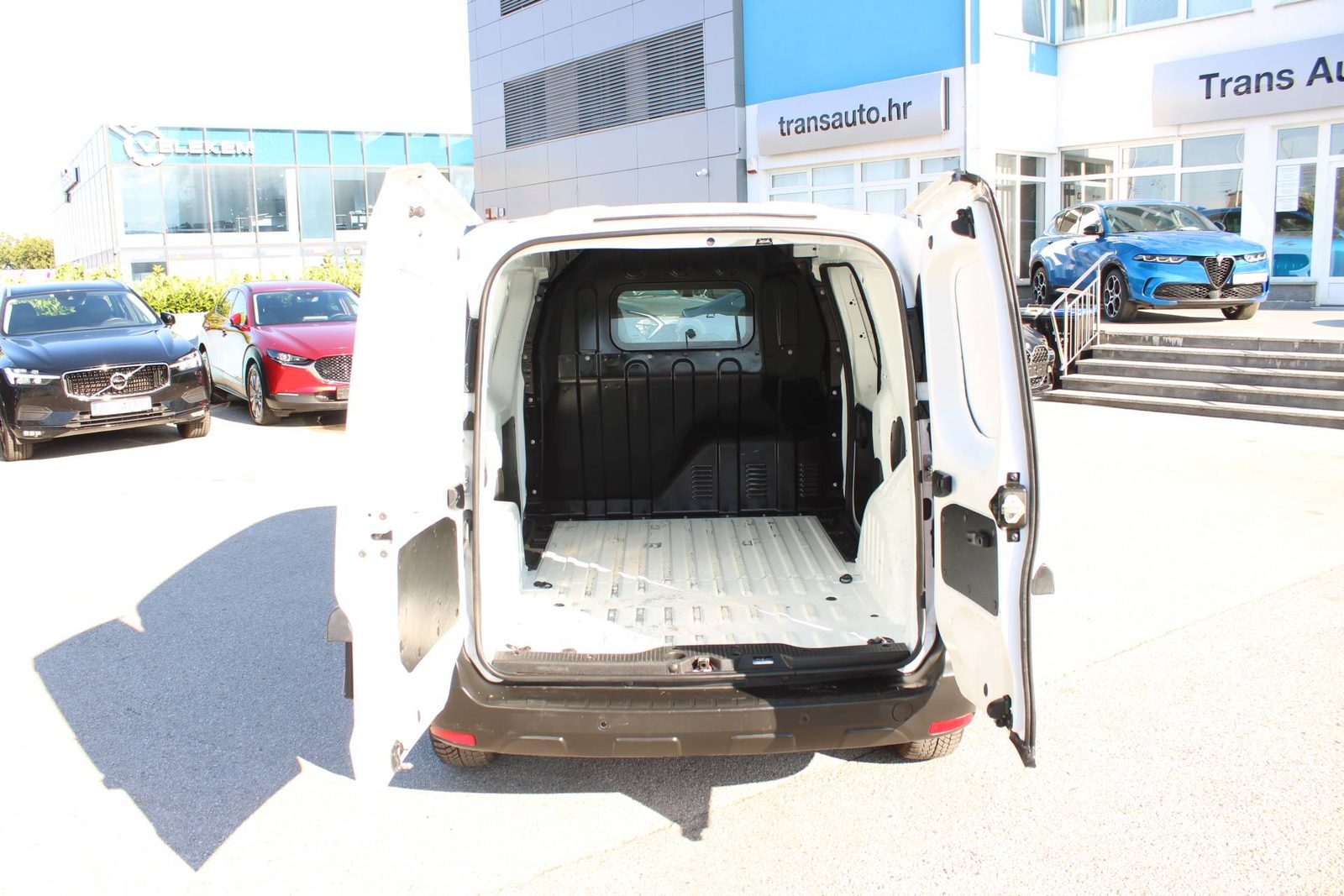 2023 Renault Kangoo — fotografija 7