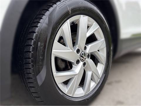 2021 Volkswagen Tiguan — sličica 6