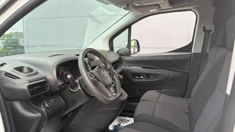 2021 Opel Combo van — sličica 13