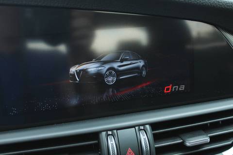 2022 Alfa Romeo Giulia — sličica 20