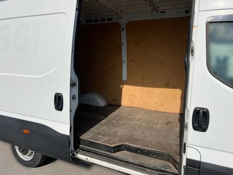 2021 Iveco DAILY — sličica 15