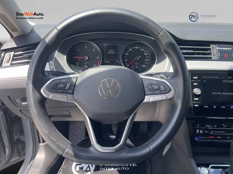 2022 Volkswagen Passat Variant — sličica 14