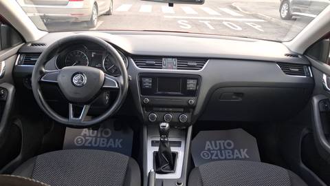 2016 Škoda Octavia — sličica 11