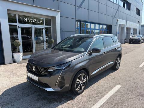 2023 Peugeot 5008