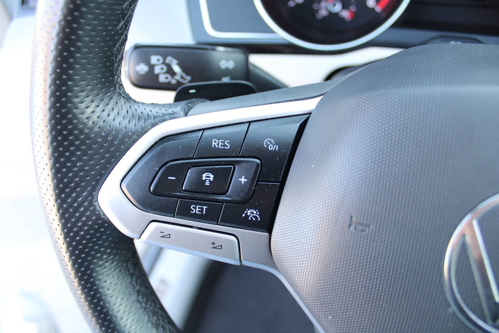 2023 Volkswagen Passat Variant — fotografija 18